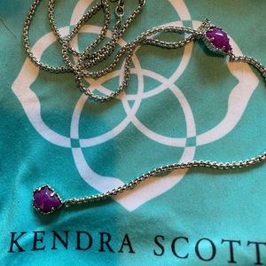 Kendra Scott necklace